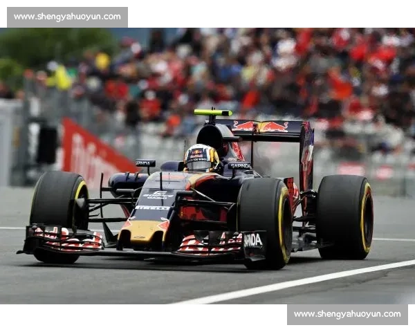 墨西哥站发车大乱斗：830 米直道上的生死时速